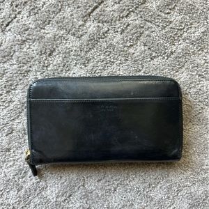 Vintage Coach Black Leather Zippered Wallet